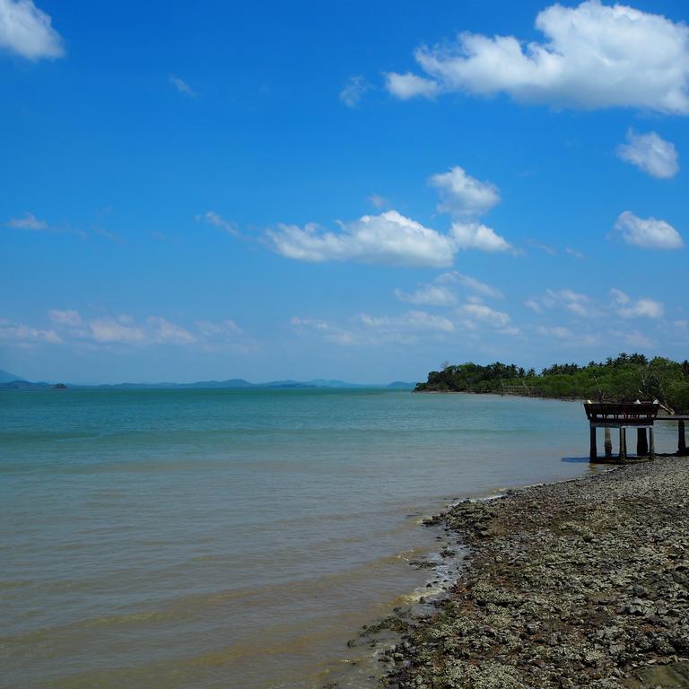 The Blue Sky Resort @ Ranong Extérieur photo