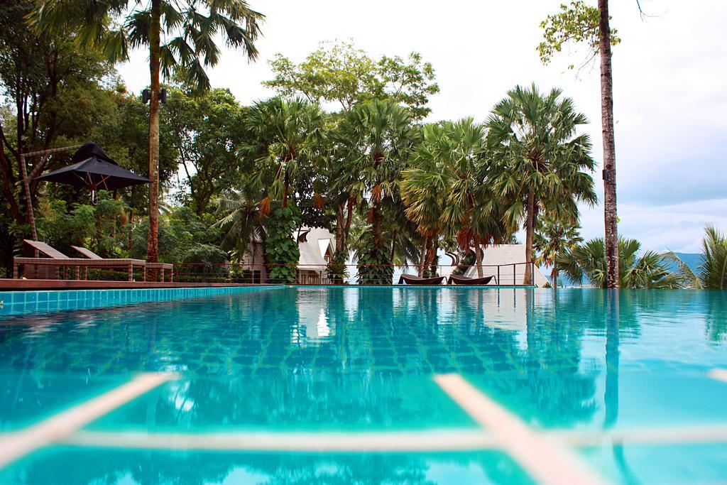 The Blue Sky Resort @ Ranong Extérieur photo
