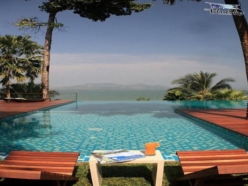 The Blue Sky Resort @ Ranong Extérieur photo